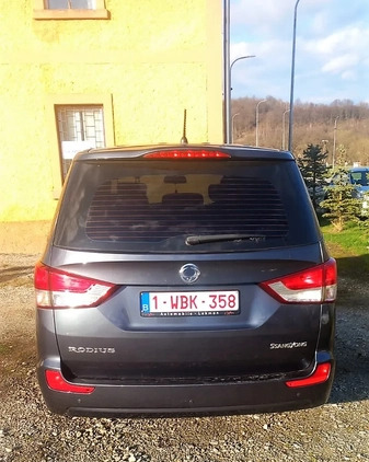 SsangYong Rodius cena 20900 przebieg: 163000, rok produkcji 2015 z Chorzów małe 29